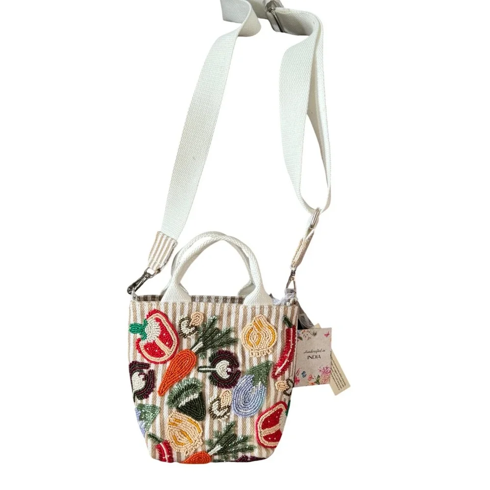 Viral Beaded Handcrafted Veggie Garden Crossobdy Tote Convertible Back Strip NWT